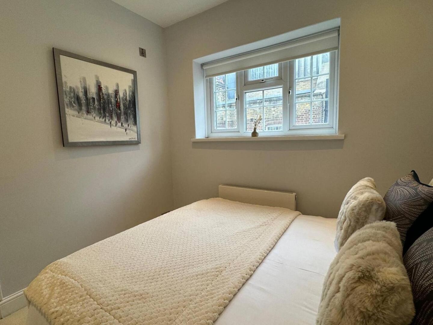 4million Pound Large Mayfair House 1600 Sq Ft Sleeps 6